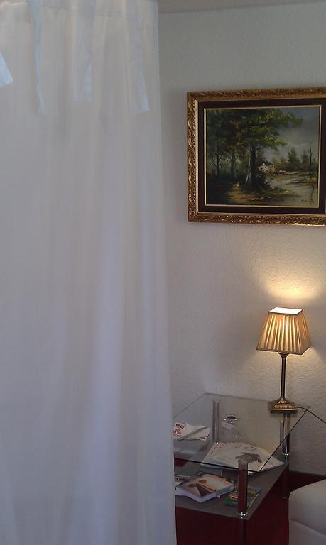 Romantik Hotel Zum Lindengarten Курорт Юнсдорф Екстериор снимка